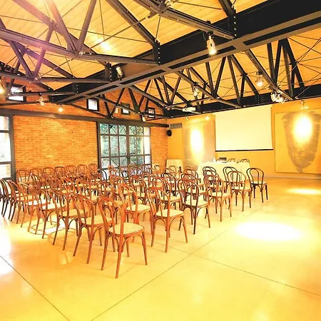 Feriested La Fermata 4*